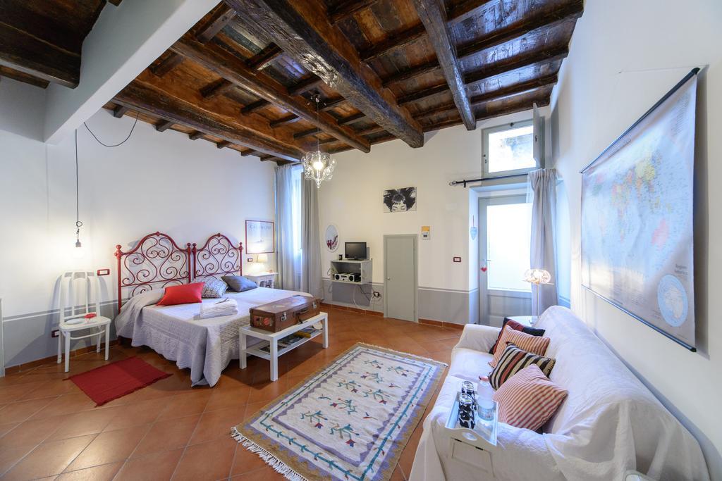 B&B La Polinnia Bagnoregio Bagian luar foto